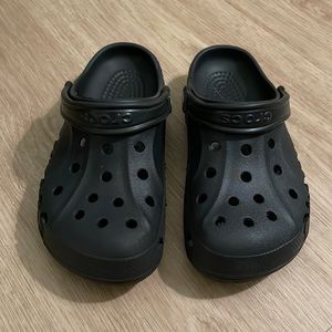 CROCS Black Baya Clogs W7/M5